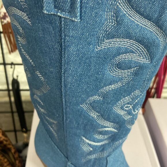 Just arrived blue denim cowboy boots - Picture 10 of 13
